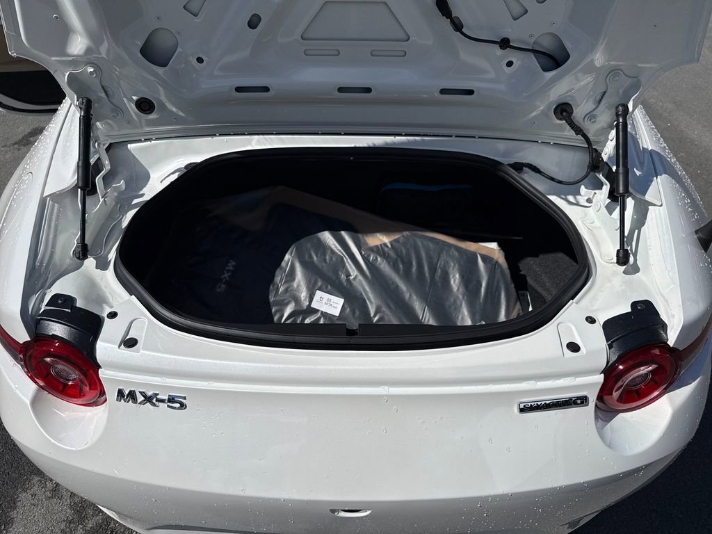 New 2026 MAZDA MX-5 Miata RF Grand Touring image 13