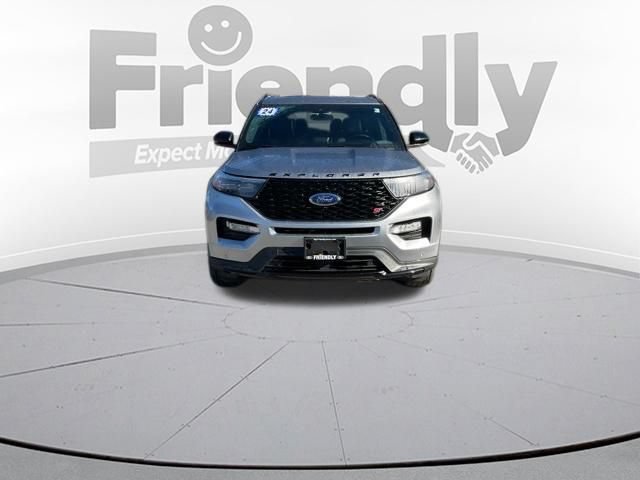 Used 2024 Ford Explorer ST w/ Equipment Group 401A AWD/4WD image 16