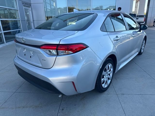 Used 2024 Toyota Corolla LE FWD image 7