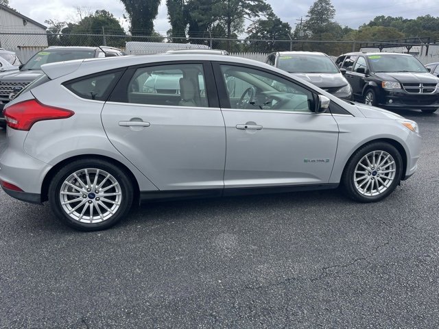 Used 2016 Ford Focus Electric Hatchback image 9