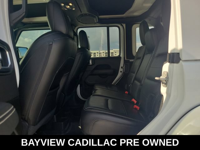 Used 2020 Jeep Wrangler Unlimited Sahara AWD/4WD image 13