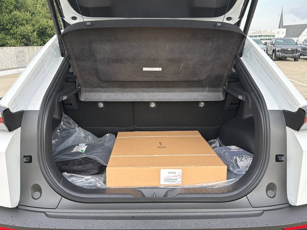 New 2026 Toyota C-HR AWD/4WD image 6
