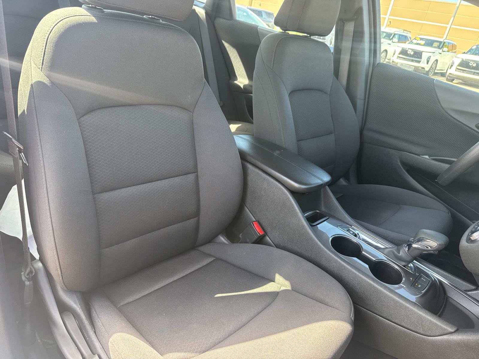 Used 2025 Chevrolet Malibu LT FWD image 12