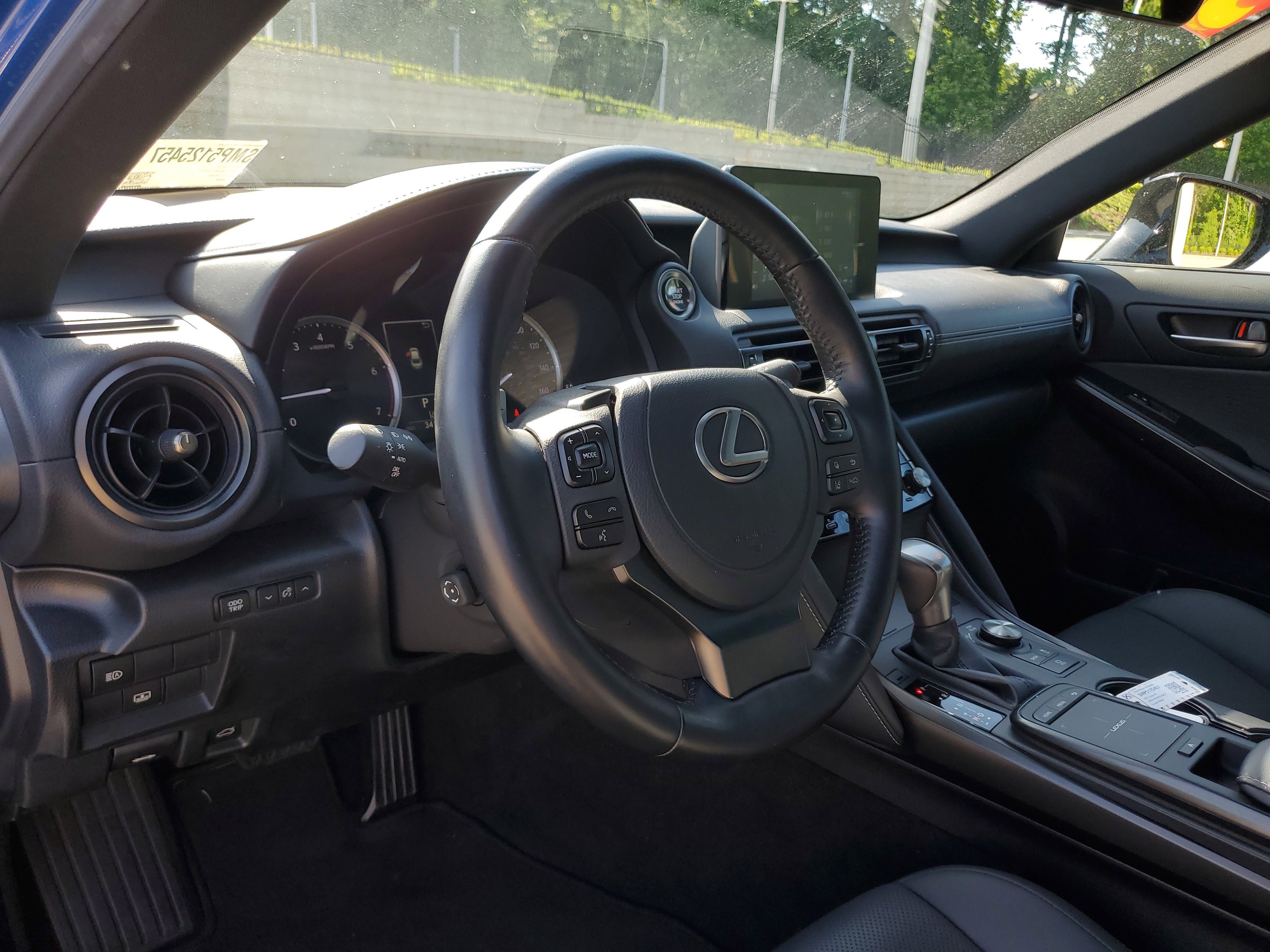 Used 2023 Lexus IS 300 w/ Premium Package RWD image 15