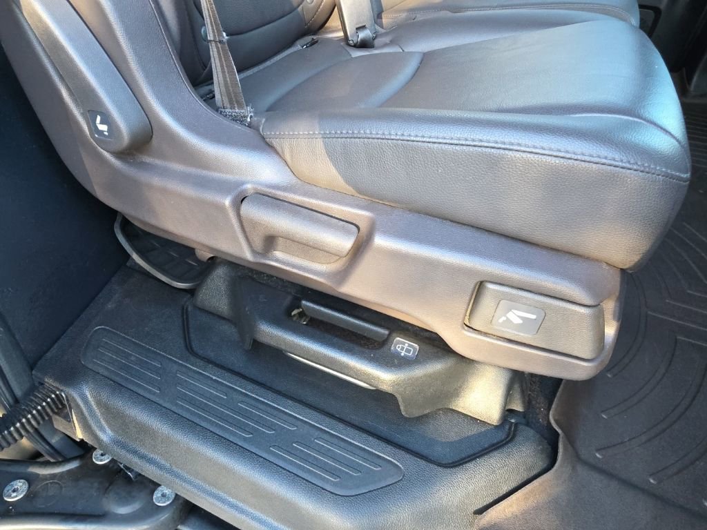 Used 2019 Honda Odyssey EX-L image 44