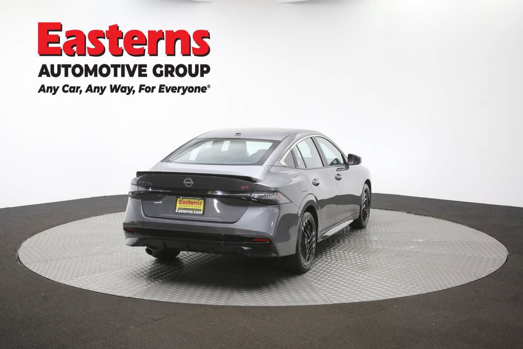 Used 2026 Nissan Sentra SR w/ Floor Mat Package FWD image 37