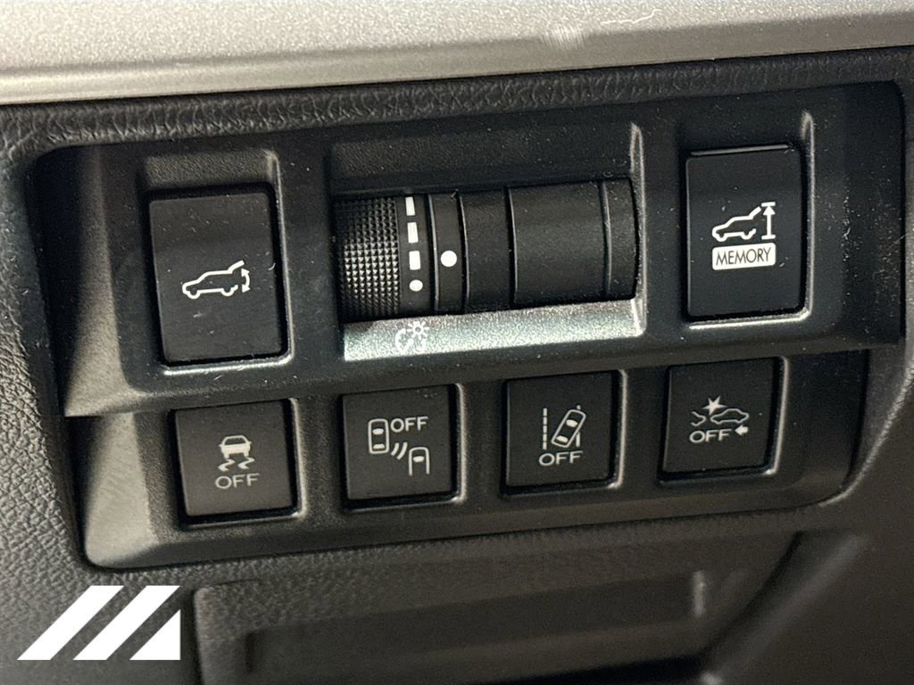 Used 2019 Subaru Outback 3.6R Limited image 10