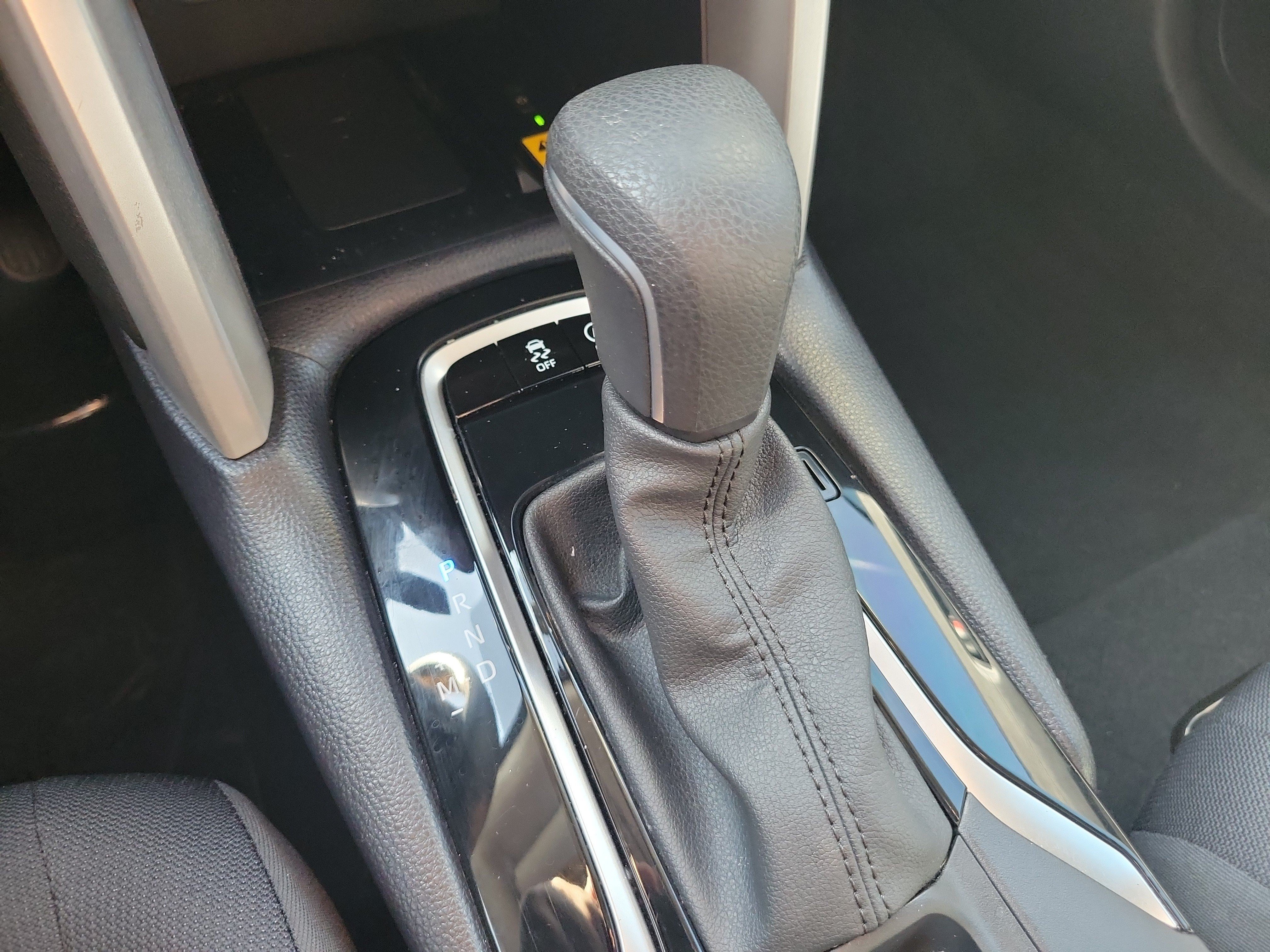 Used 2022 Toyota Corolla Cross LE FWD image 28