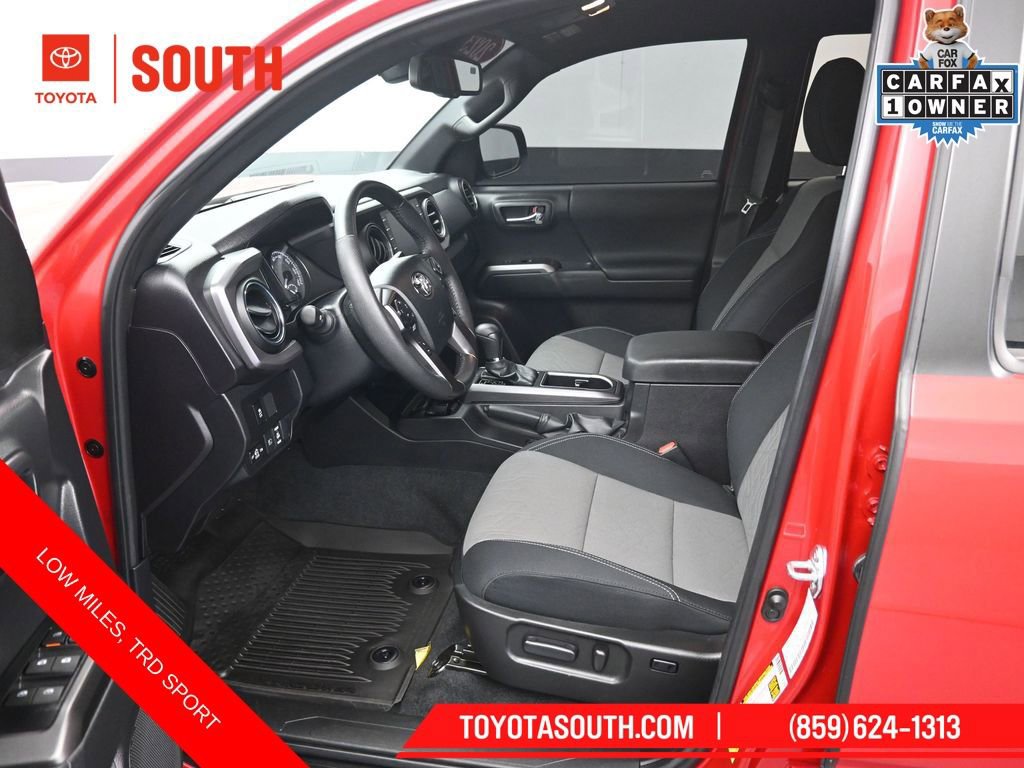 Used 2023 Toyota Tacoma TRD Sport AWD/4WD image 9