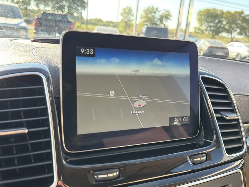 Used 2018 Mercedes-Benz GLS 450 4MATIC w/ Premium Package image 24
