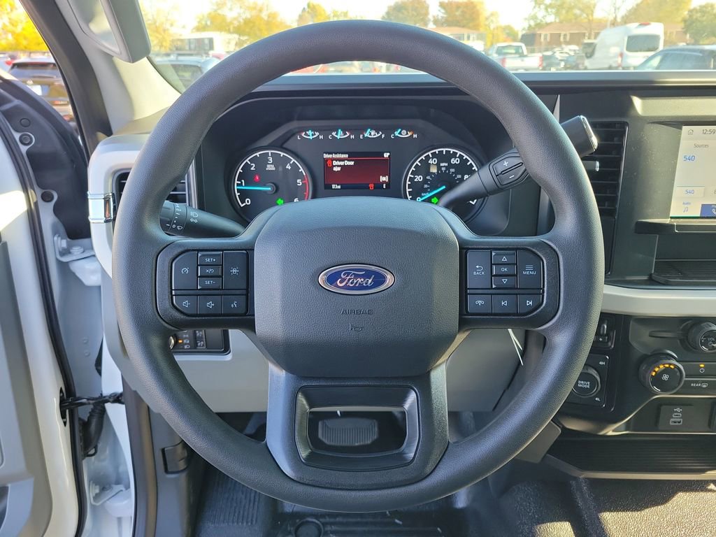 New 2025 Ford F350 XL w/ XL Chrome Package image 21