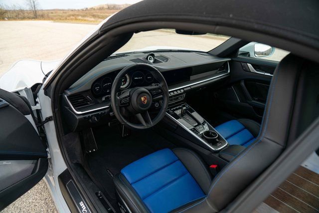 Used 2023 Porsche 911 Turbo S image 37