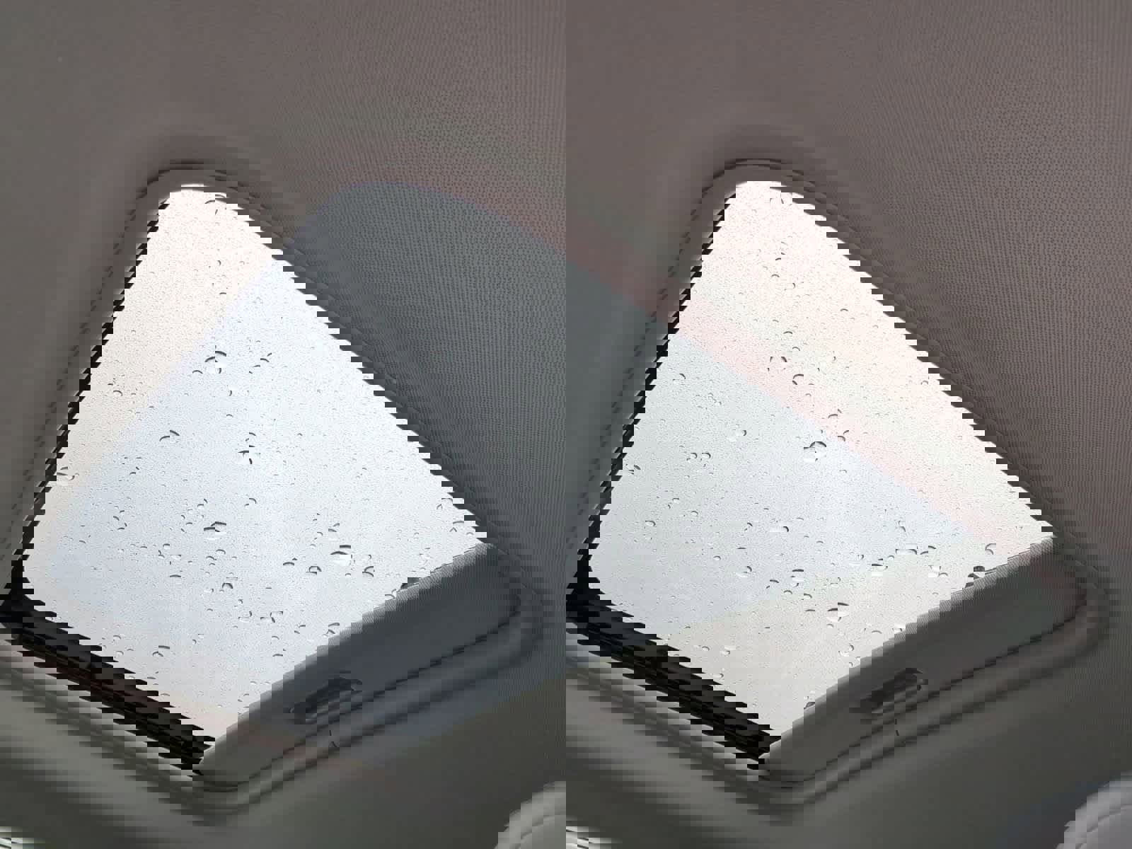 Used 2010 Chevrolet Camaro SS w/ RS Package image 17