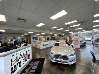 Used 2017 Tesla Model S 90D image 39