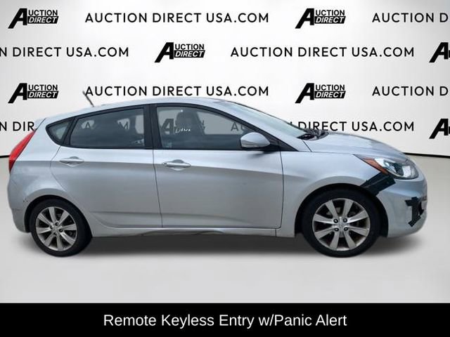 Used 2013 Hyundai Accent SE image 6