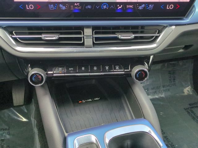 Certified 2026 Chevrolet Equinox EV LT w/ Convenience Package II AWD/4WD image 19