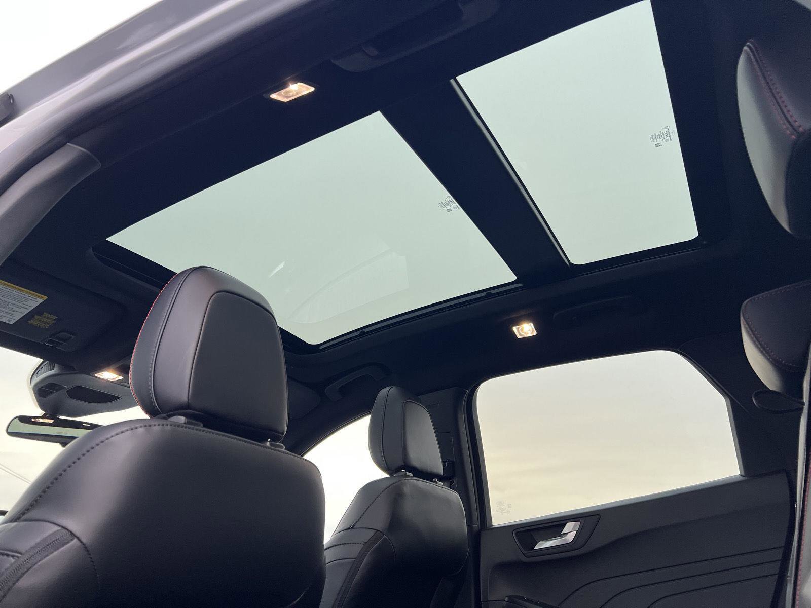 New 2026 Ford Escape ST-Line Select w/ Equipment Group 401A image 38