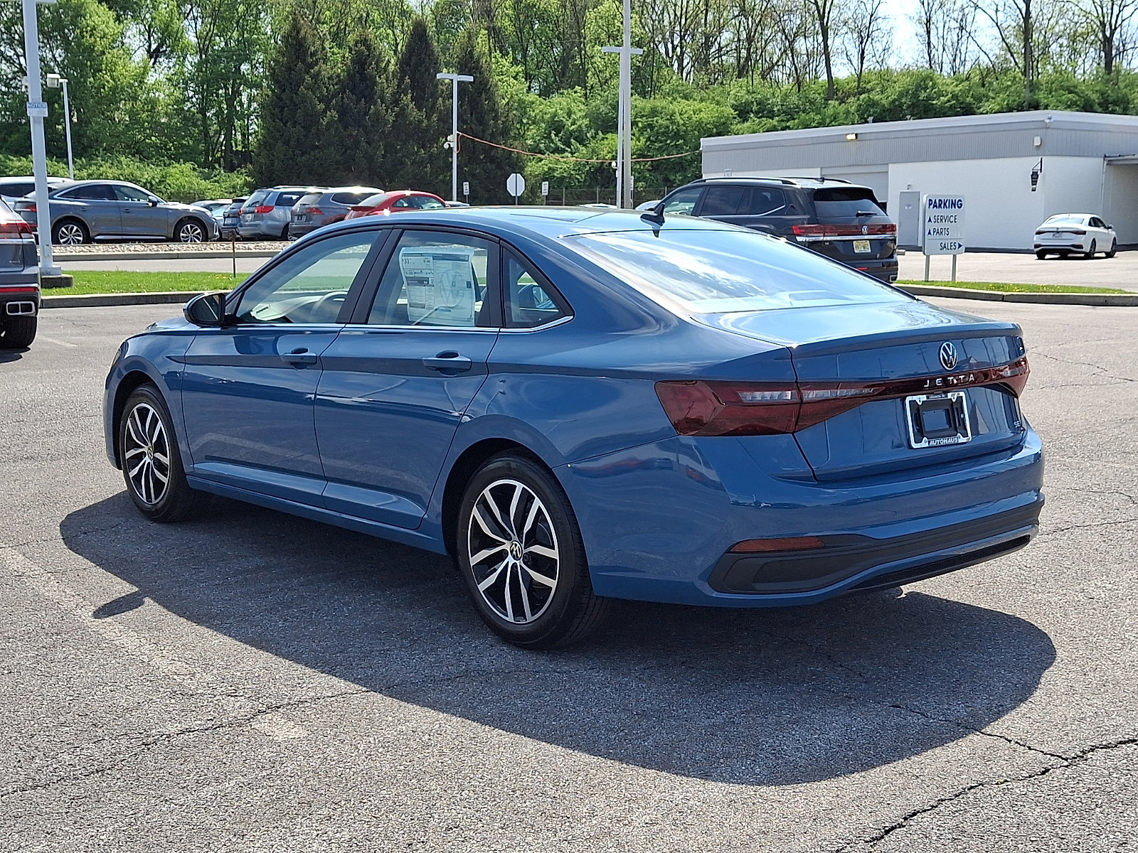 New 2026 Volkswagen Jetta SE FWD image 4