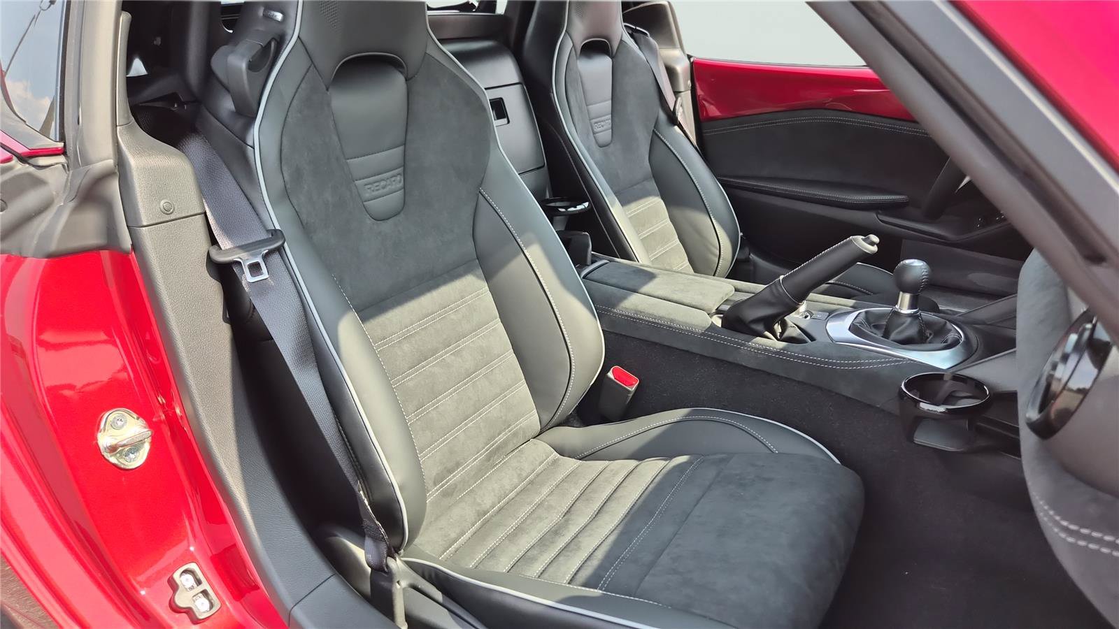 New 2026 MAZDA MX-5 Miata RF Club RWD image 14