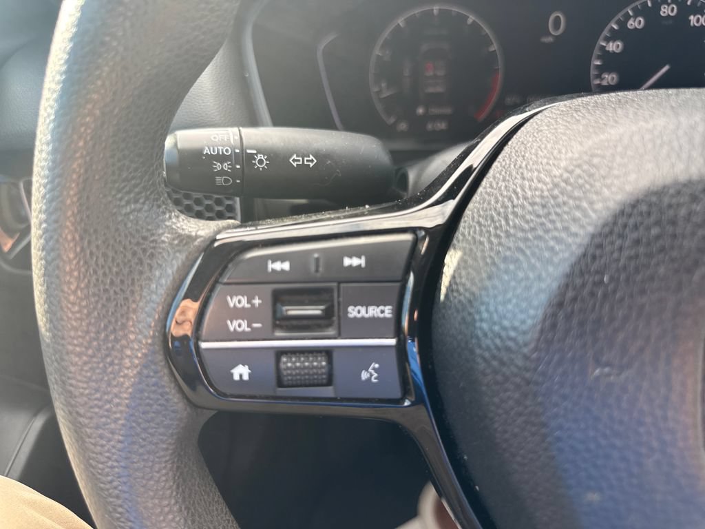 Used 2023 Honda Civic LX image 30