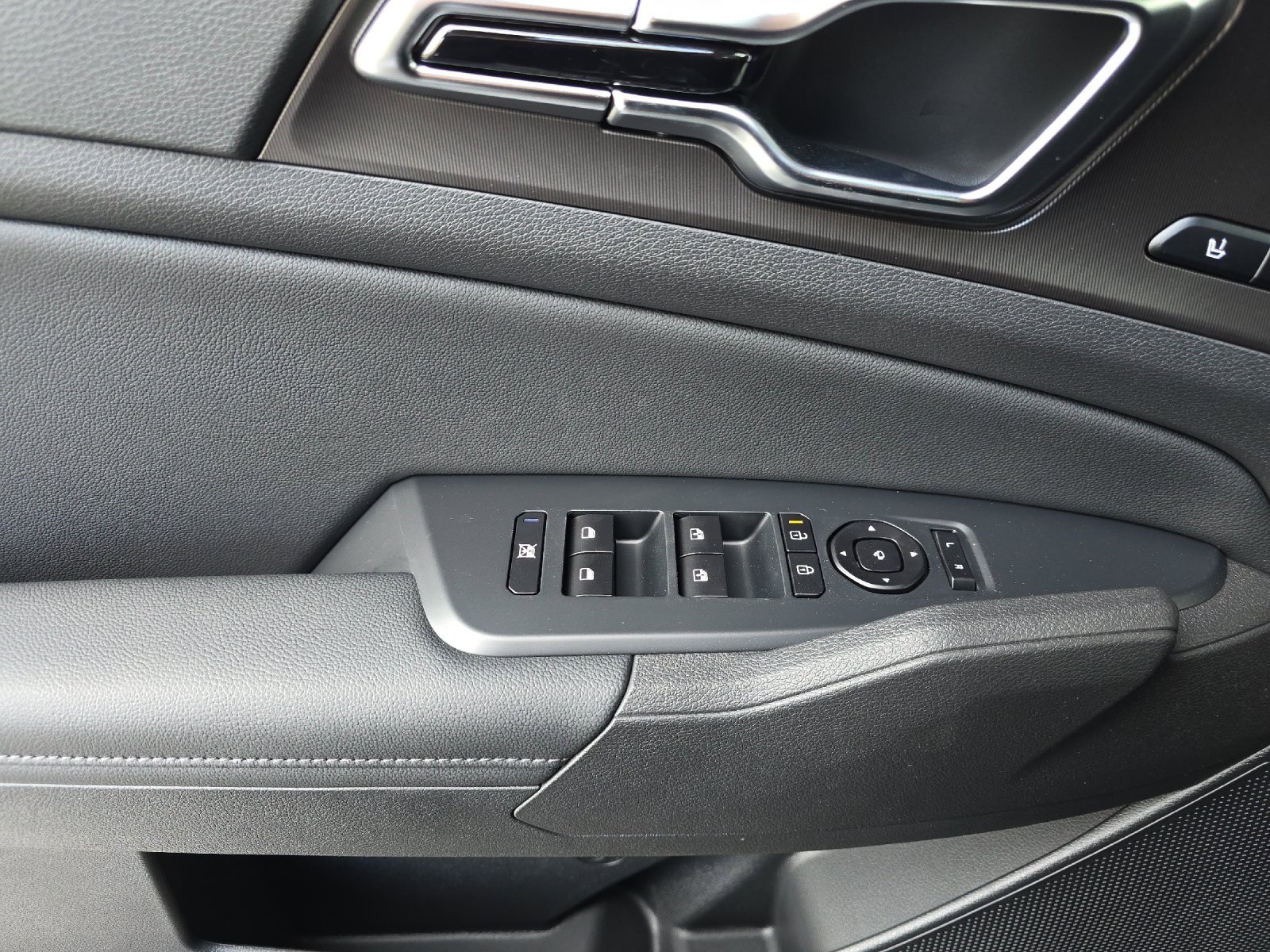 New 2026 Kia Sportage SX Prestige image 11
