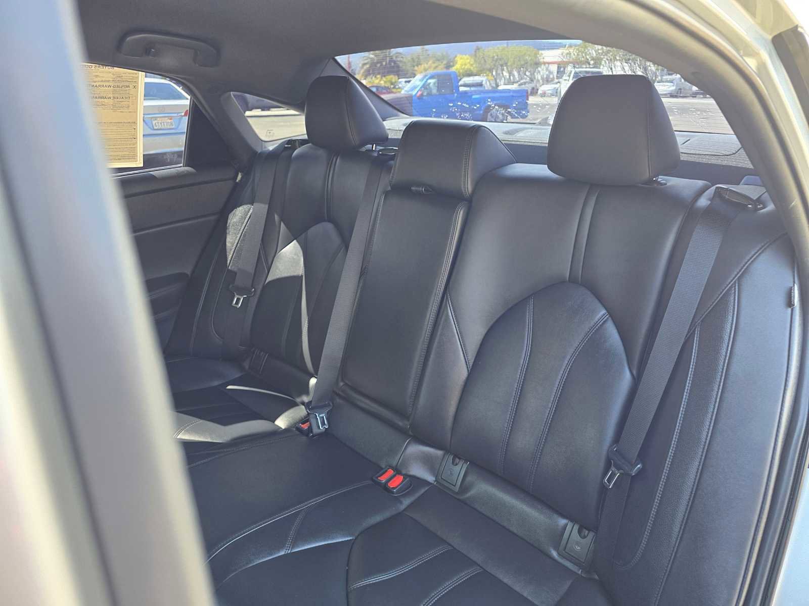 Used 2021 Toyota Avalon XLE w/ Carpet Mat Package (TMS) image 19