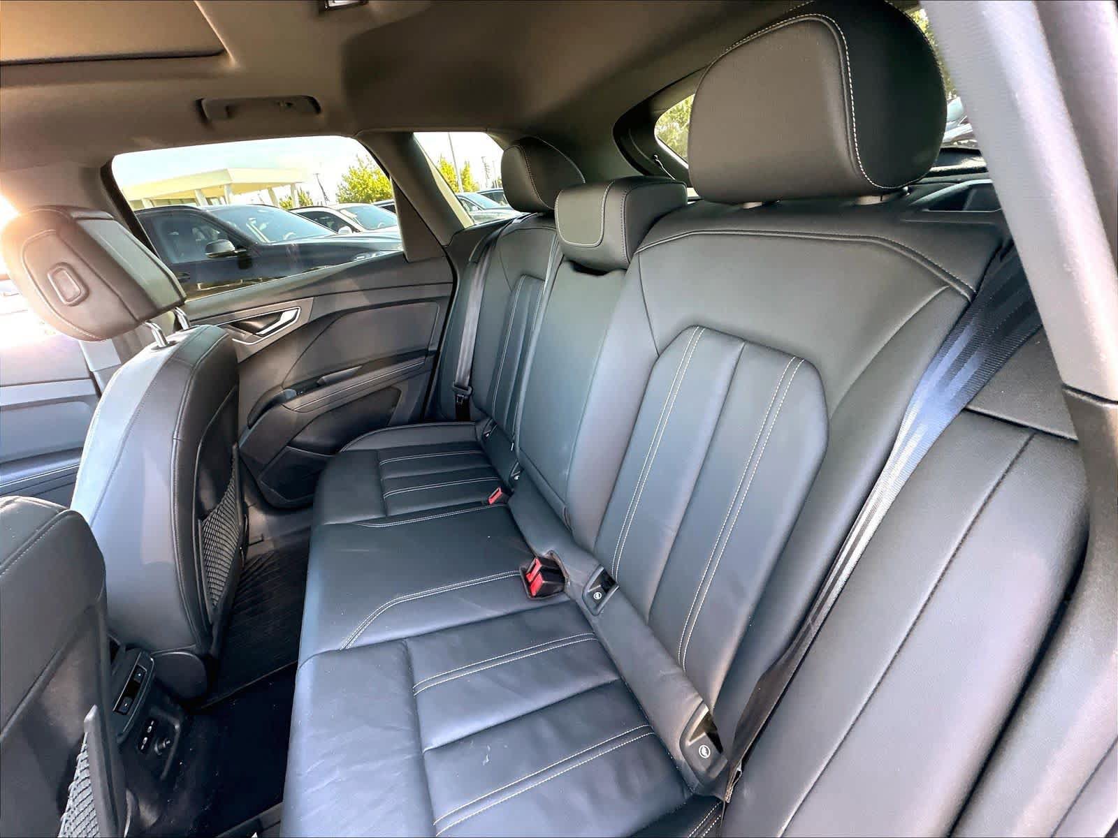 Used 2023 Audi Q4 e-tron Premium Plus w/ Premium Plus RWD image 22