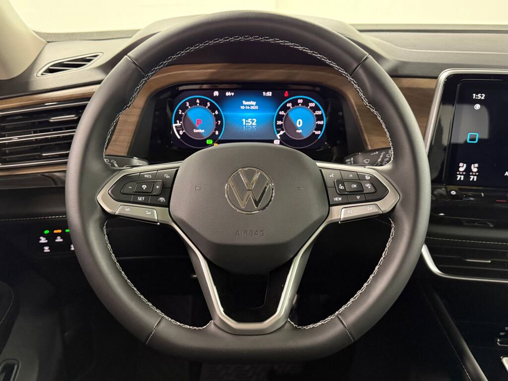 New 2026 Volkswagen Atlas SE image 12