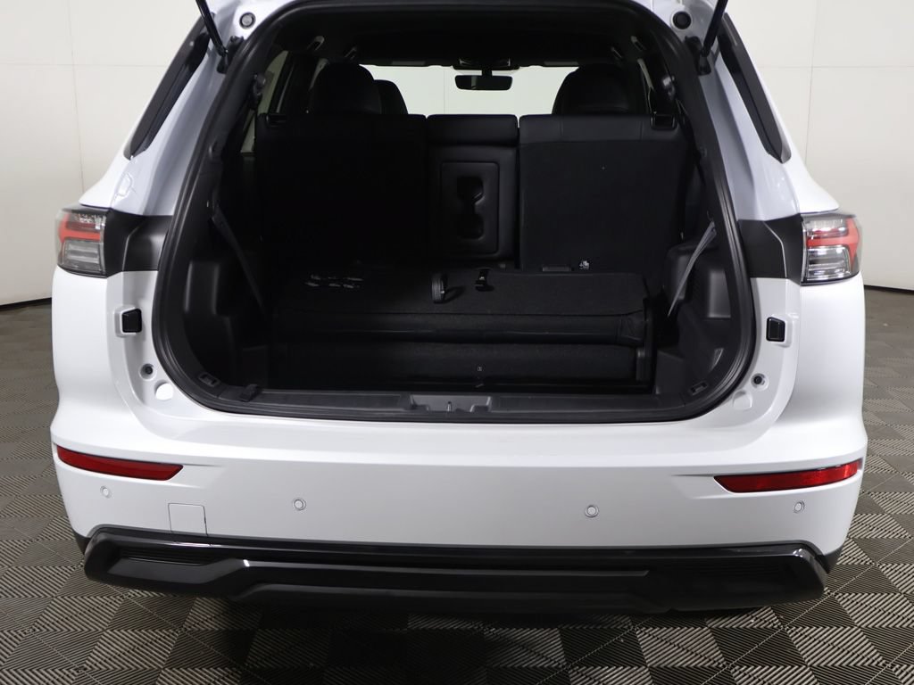 New 2026 Mitsubishi Outlander LE AWD/4WD image 18