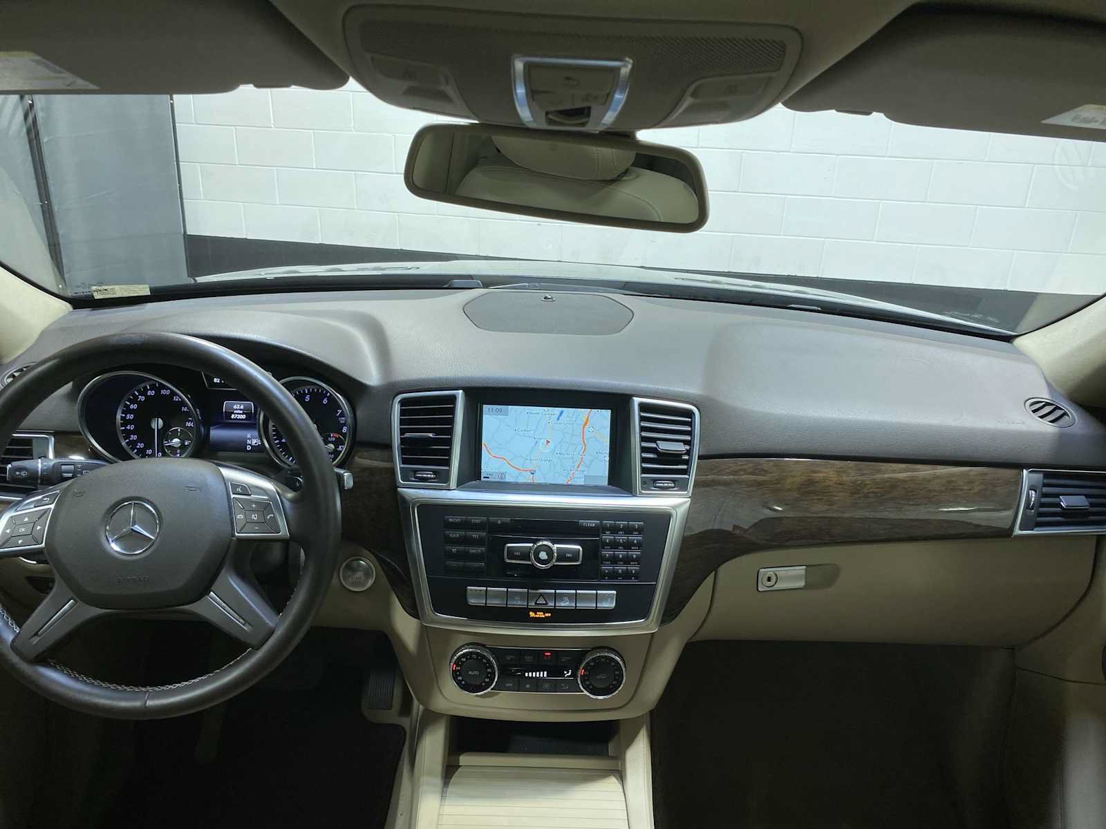Used 2015 Mercedes-Benz ML 350 4MATIC image 10