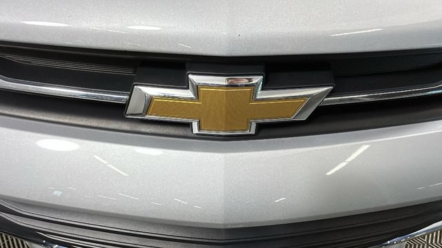Used 2017 Chevrolet Trax LT w/ LT Convenience Package FWD image 9