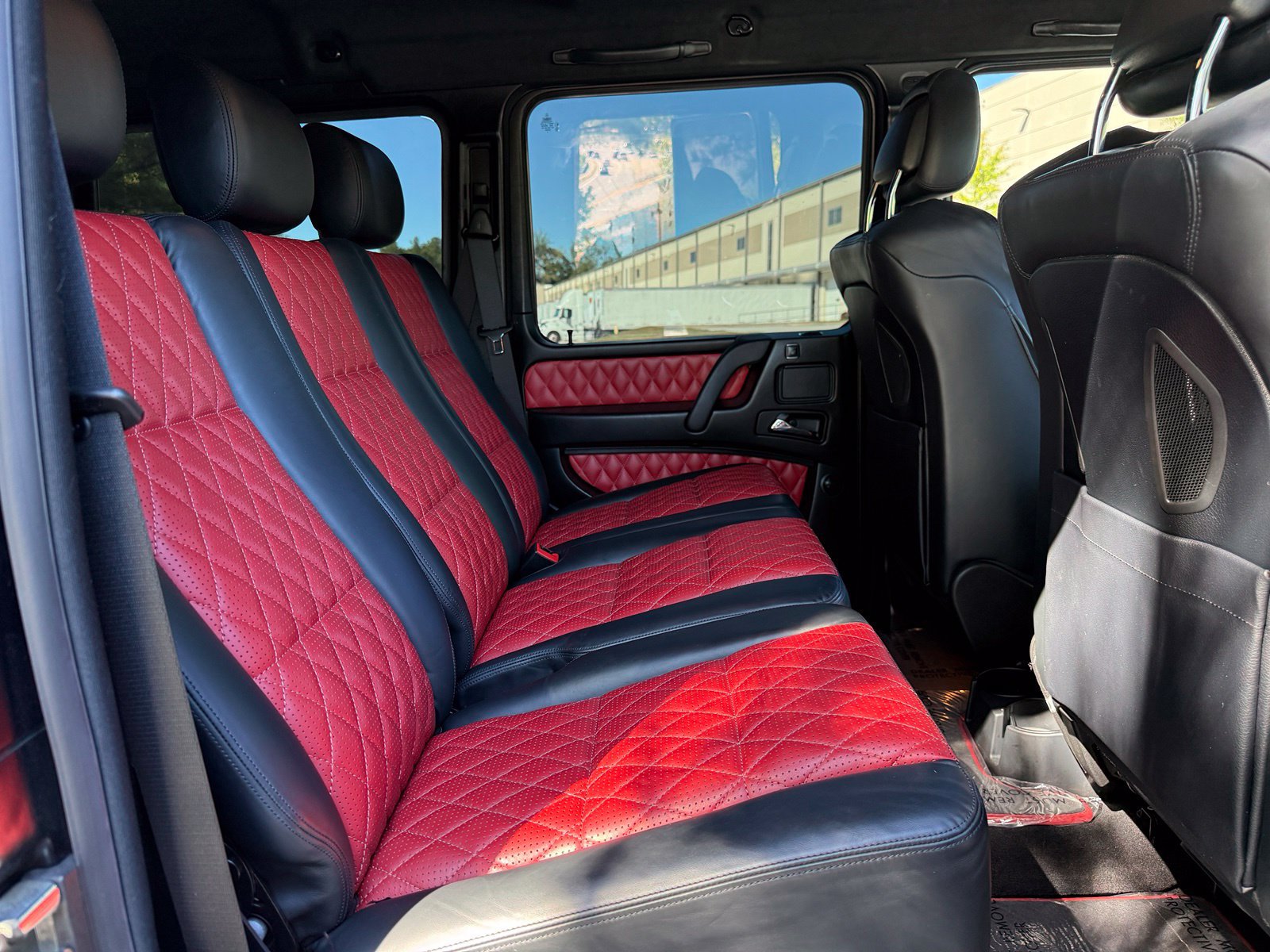 Used 2014 Mercedes-Benz G 63 AMG 4MATIC image 40
