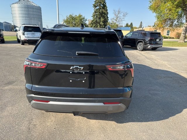 New 2026 Chevrolet Equinox LT w/ Convenience Package II image 8