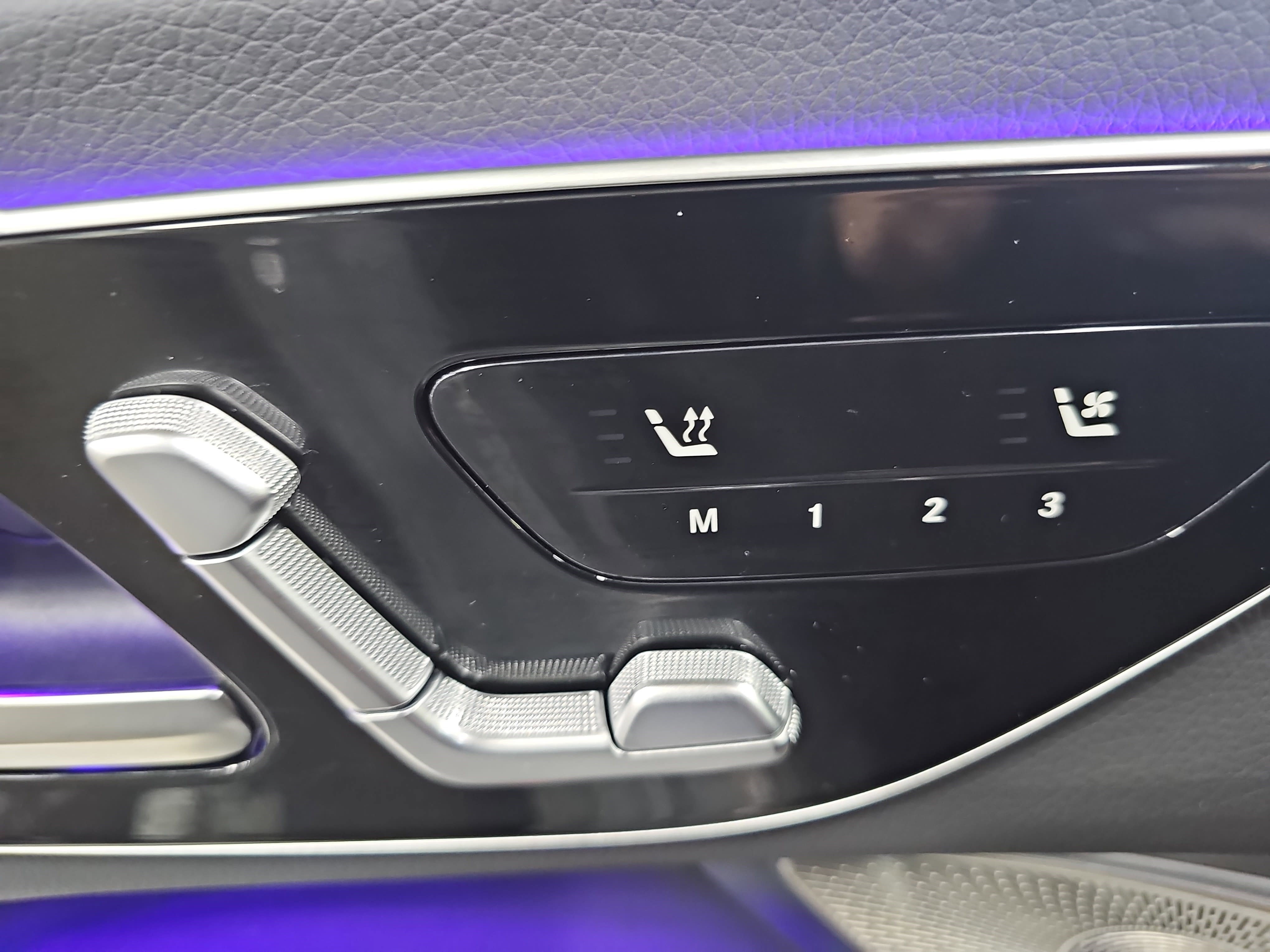 Certified 2026 Mercedes-Benz CLE 300 4MATIC Coupe image 31