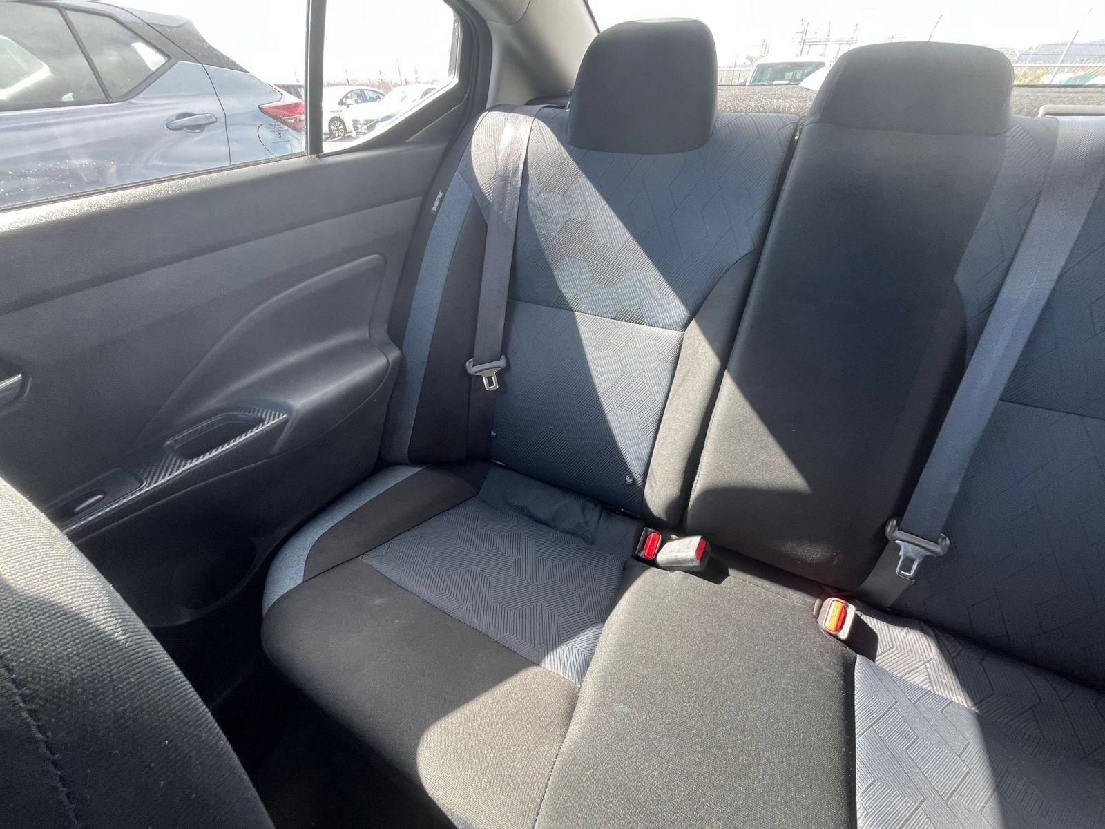 Used 2025 Nissan Versa SV FWD image 36