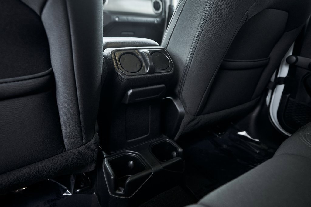 Used 2023 Jeep Wrangler Sport image 36