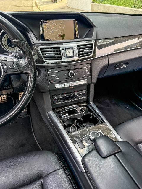 Used 2016 Mercedes-Benz E 350 Sedan image 7