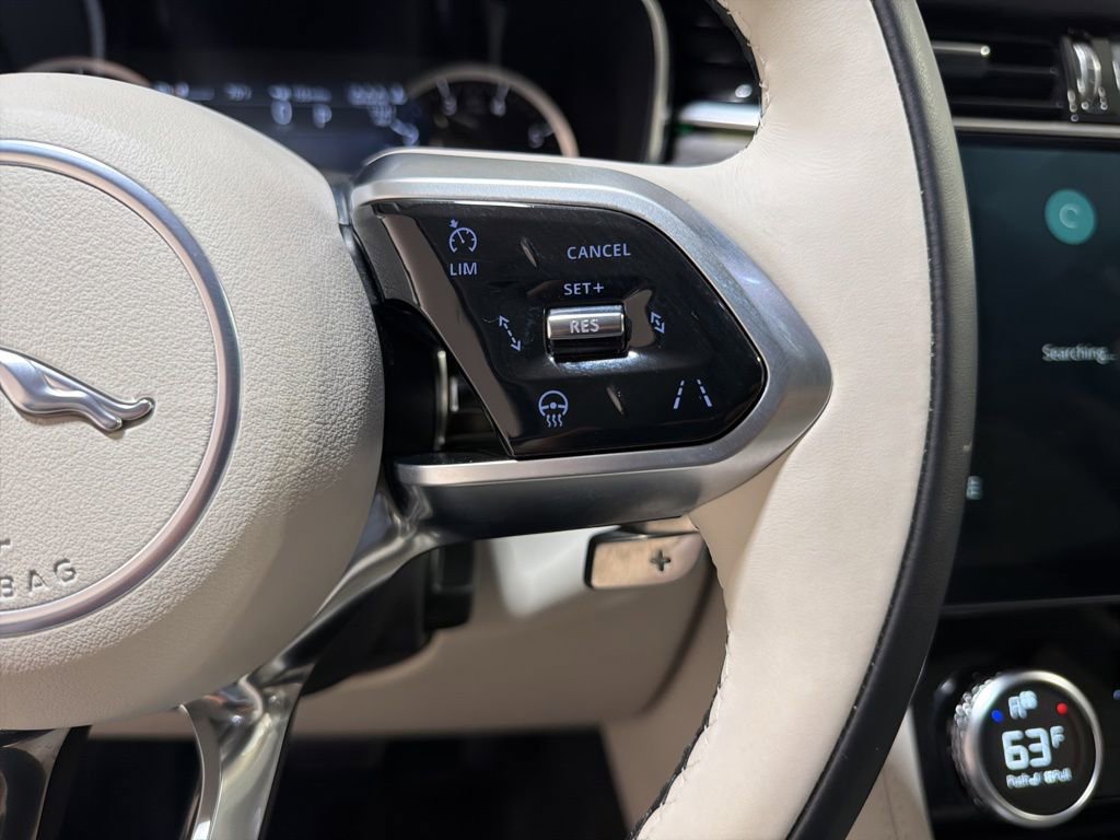 Used 2023 Jaguar F-PACE S AWD/4WD image 13