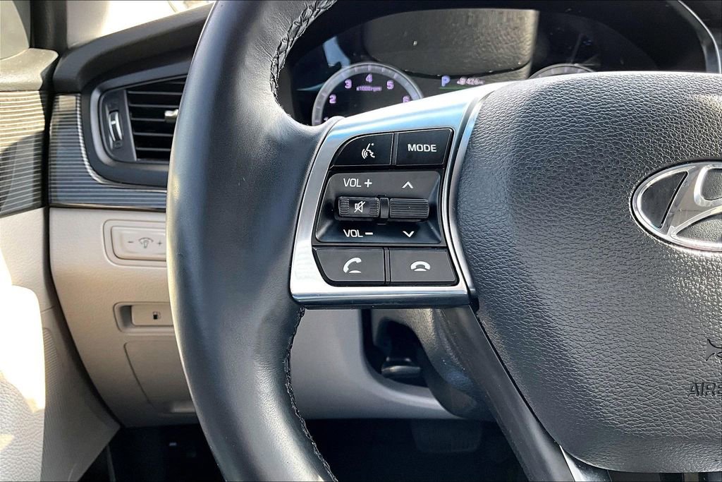 Used 2018 Hyundai Sonata Limited FWD image 18