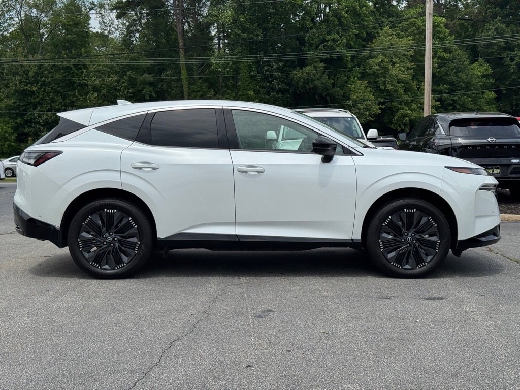New 2025 Nissan Murano Platinum w/ Cargo Package image 2