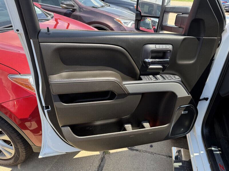 Used 2017 Chevrolet Silverado 3500 LTZ w/ Duramax Plus Package image 26