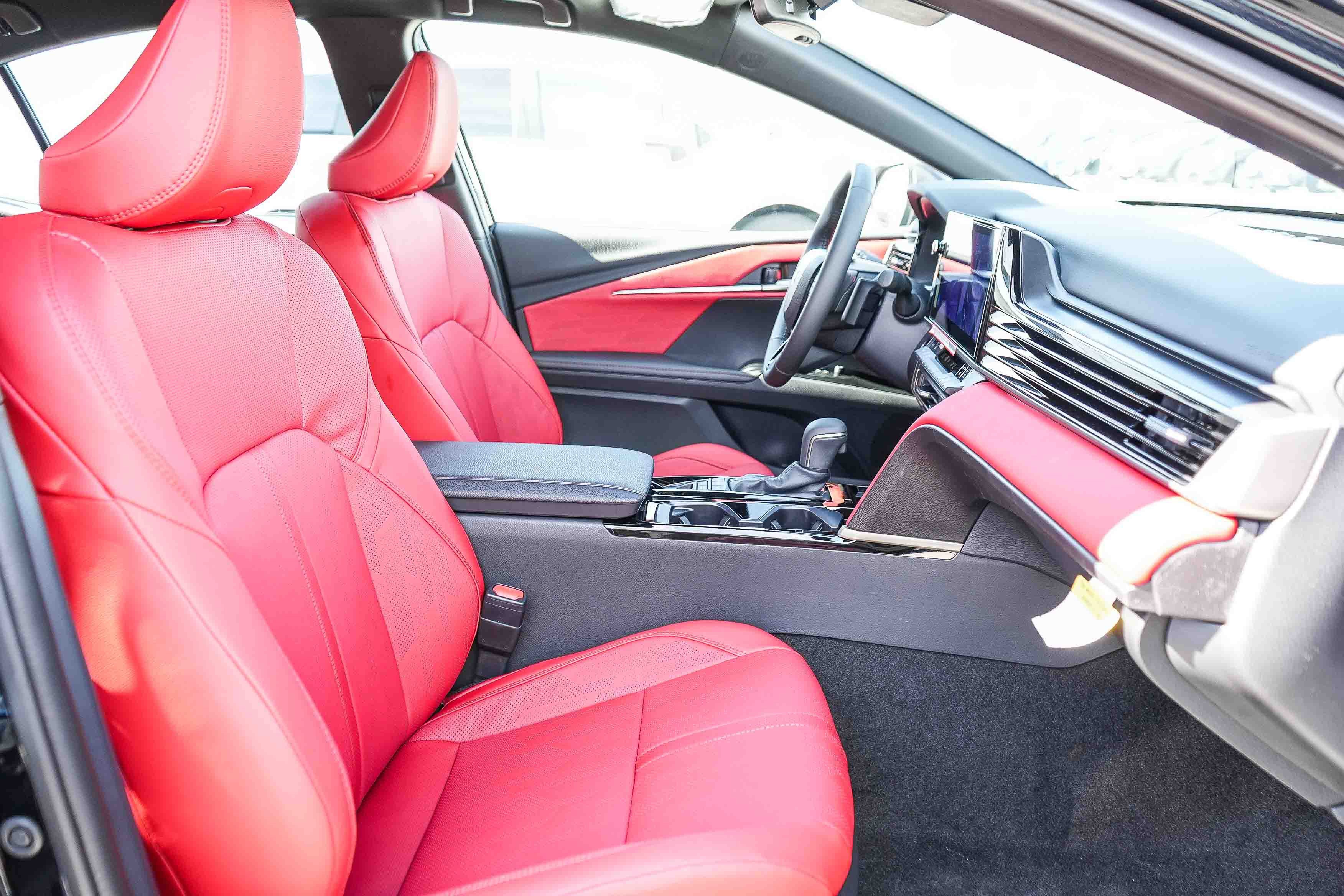 New 2026 Toyota Camry XSE FWD image 19