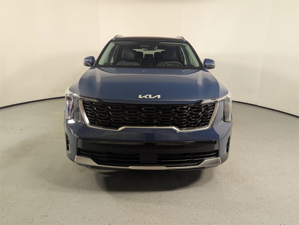 New 2026 Kia Sorento S image 2