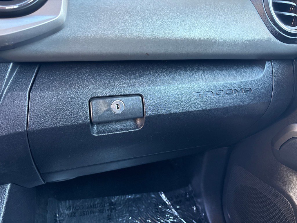 Used 2023 Toyota Tacoma SR5 image 32