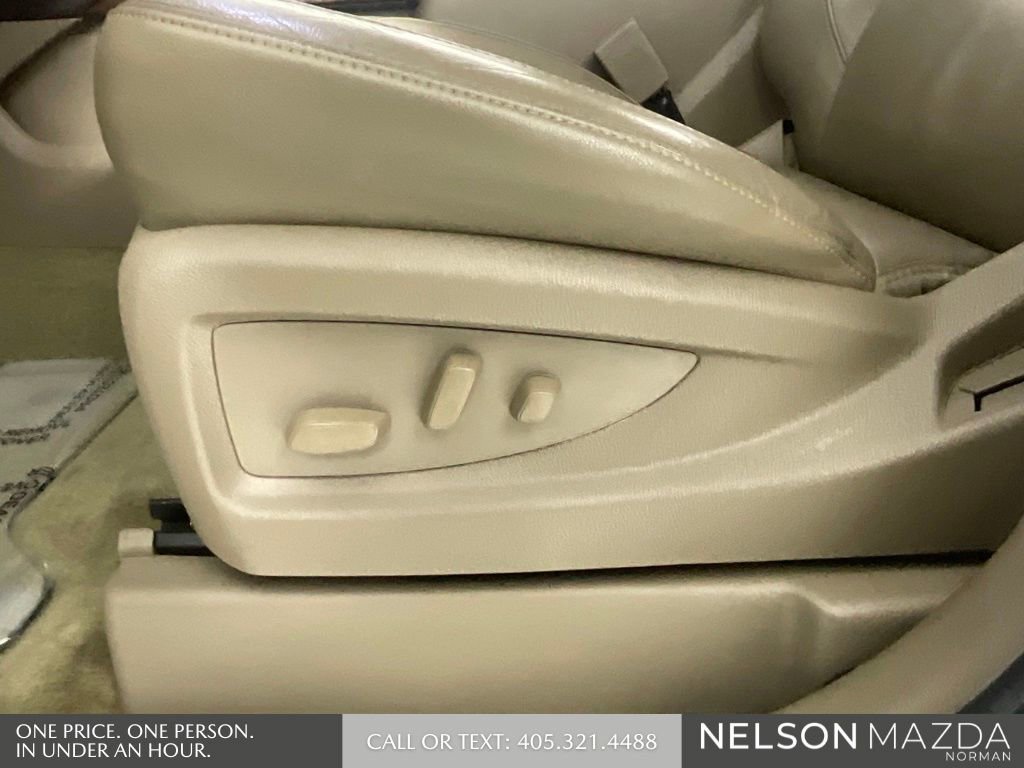 Used 2016 Chevrolet Tahoe LT RWD image 25