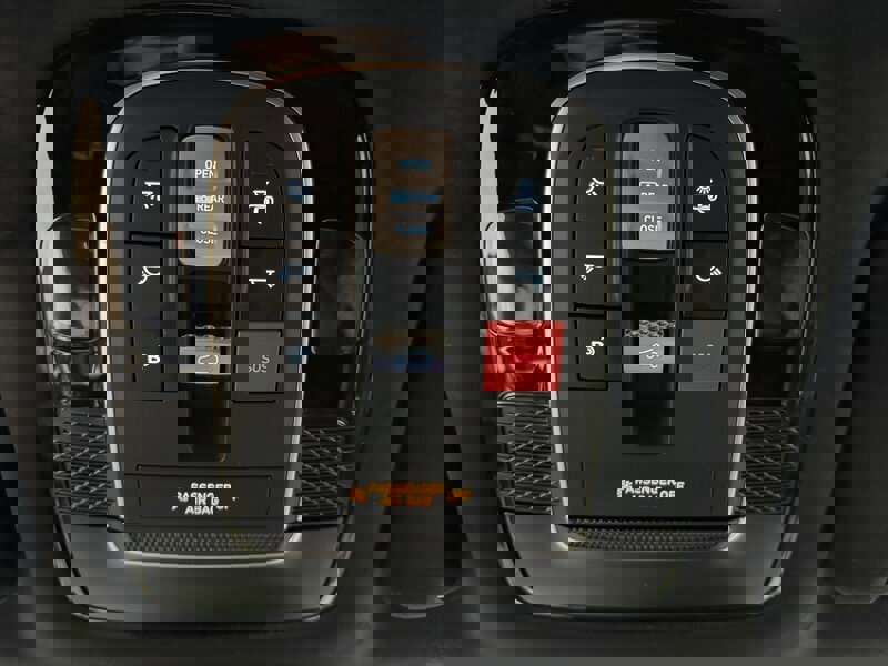 Used 2024 Hyundai Palisade Calligraphy image 13