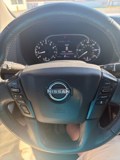 Used 2023 Nissan Frontier SV w/ SV Convenience Package image 12