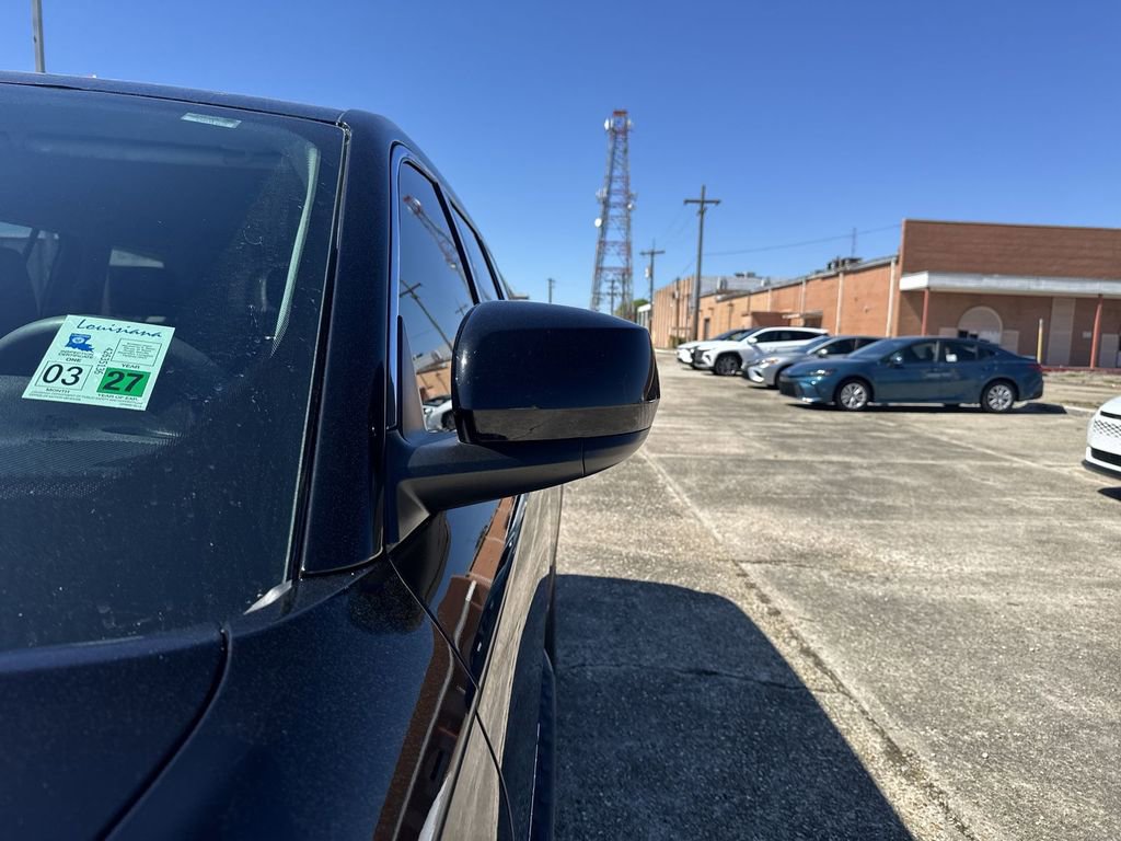 Used 2023 Jeep Grand Cherokee L Laredo w/ Luxury Tech Group I image 11