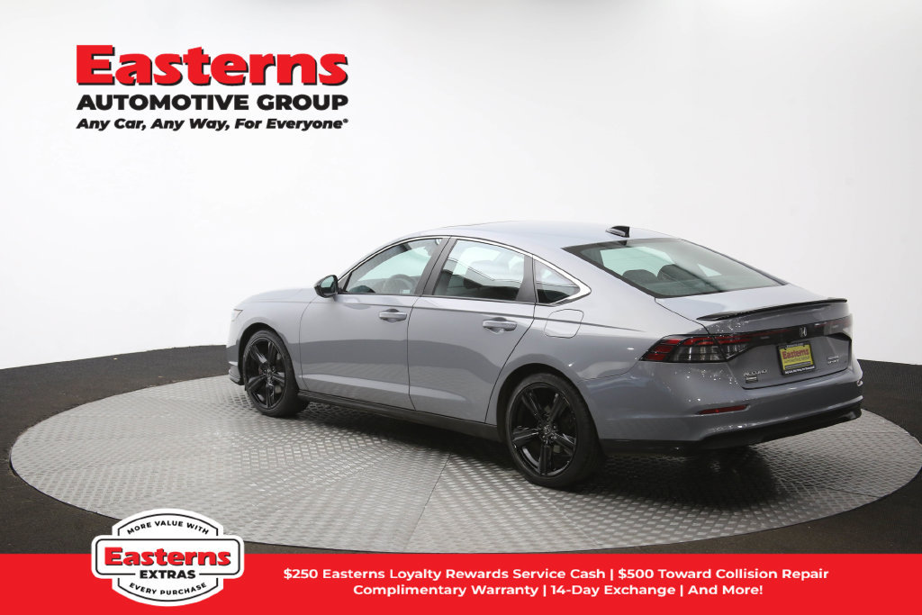 Used 2023 Honda Accord Sport image 65