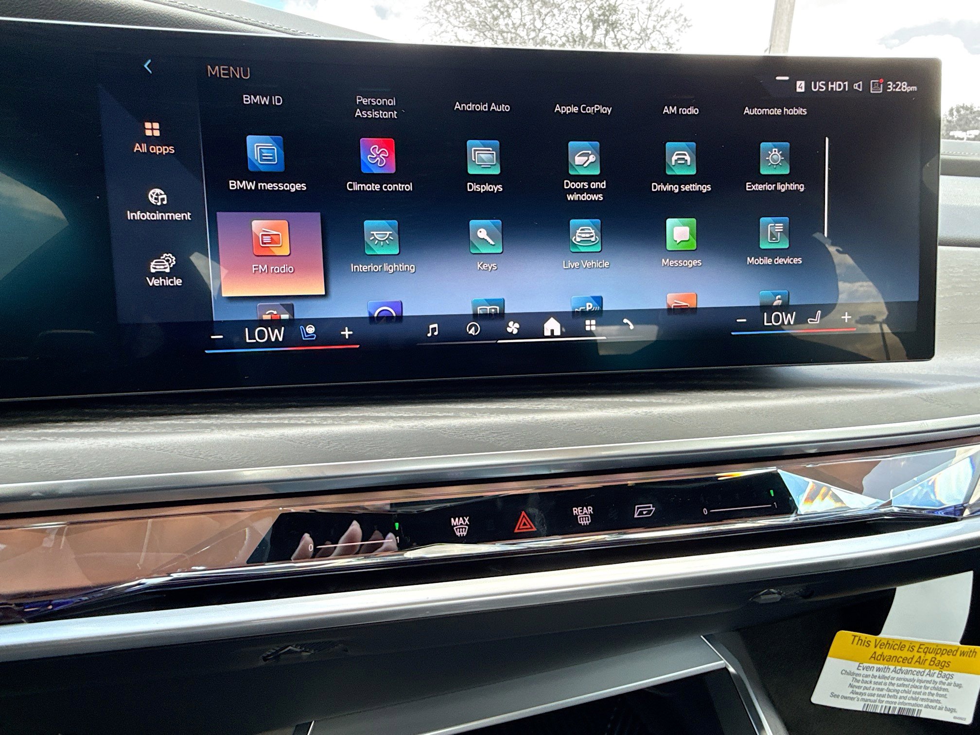 New 2026 BMW 760i xDrive w/ Executive Package image 29